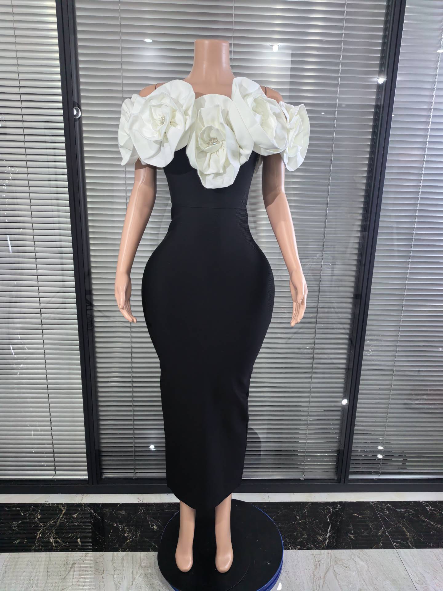 Красно-белое женское сексуальн – обзор и цена Women'S Red Formal Wear